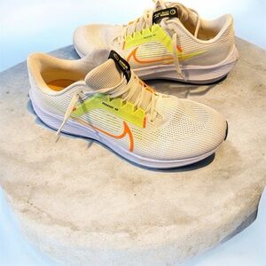 Nike Air Zoom Pegasus 40 Men's Running Shoes